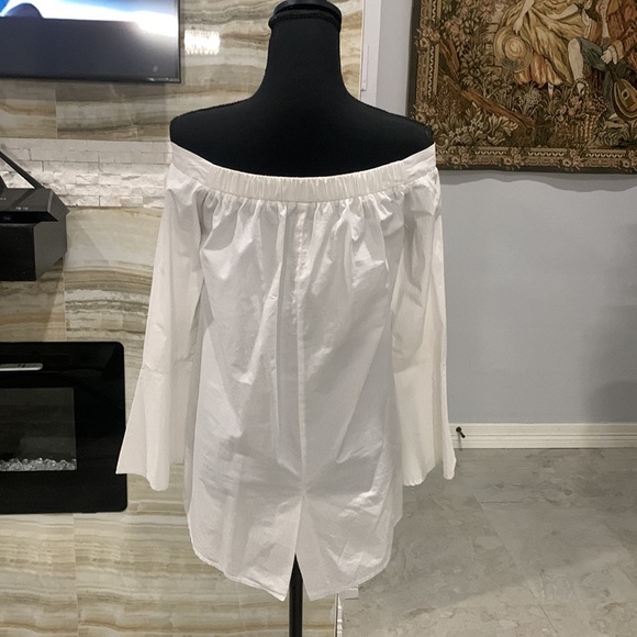 Do + Be White Off-Shoulder Top. Size M - Picture 4 of 6